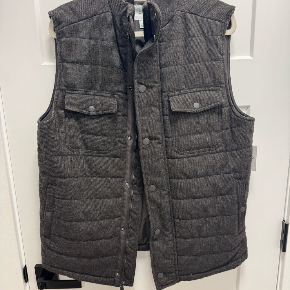 NWT dip Men's brown Heather Charcoal Quilted Vest size Medium